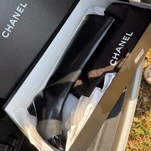 FALL-WINTER 2025/26 HIGH BOOTS Calfskin & Patent Calfskin Black